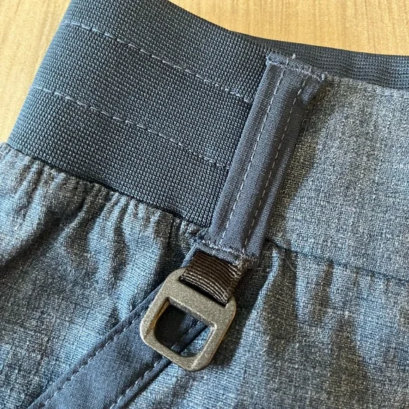 CARHARTT #C51118 Med
WOMEN'S RUGGED FLEX® RIPSTOP UTILITY CARGO SCRUB PANT EC - Picture 13 of 13